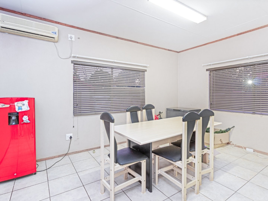 3 Bedroom Property for Sale in Melodie North West
